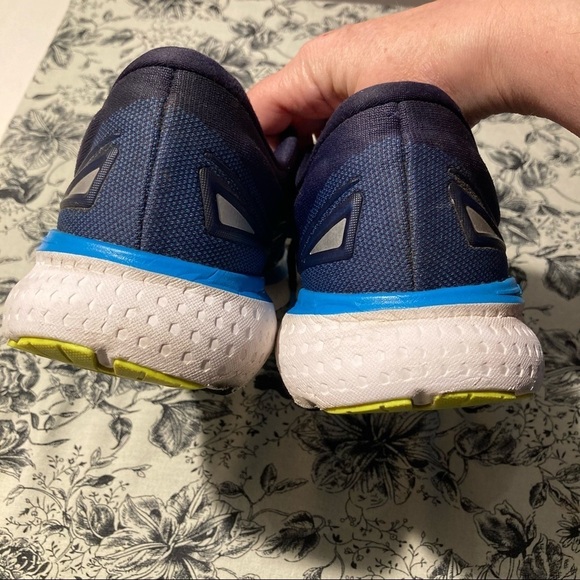 BROOKS Sz 10 Glycerin 19  Running Sneakers - Picture 8 of 13